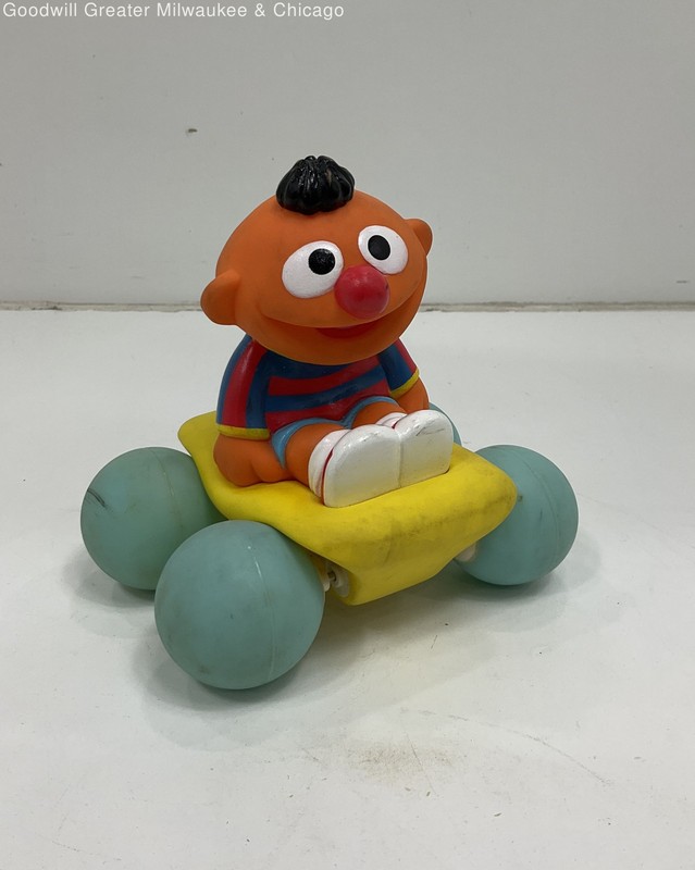 Vintage 1988 Illco Sesame Street Ernie Soft Rubber Rolling Toy Car