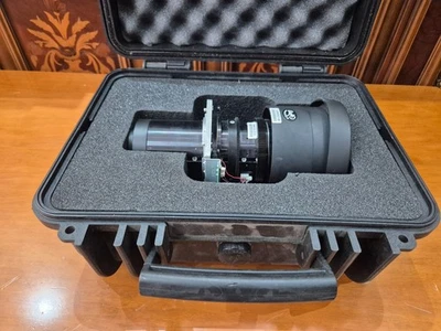Barco R9856460 CWH 2.03-3.85:1 Projector Lens (Con custodia) - Bild 1 von 4