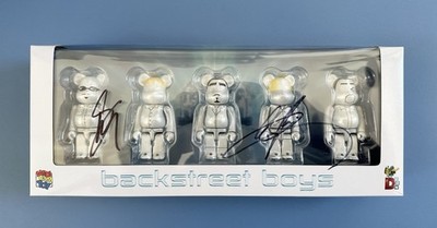 Bearbrick Medicom 100% 5 Pack  Backstreet Boys Millennium 2025  Dcon Signed NEW