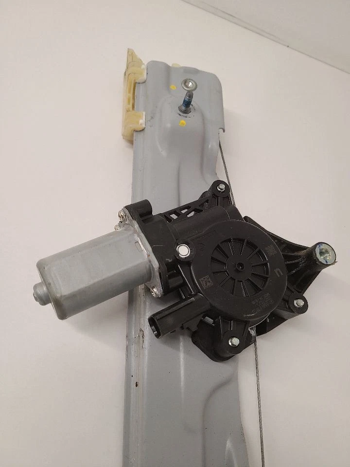 2018-2019 GMC TERRAIN LH Driver Left Rear Window Regulator 84567509 Foto 2 de 4