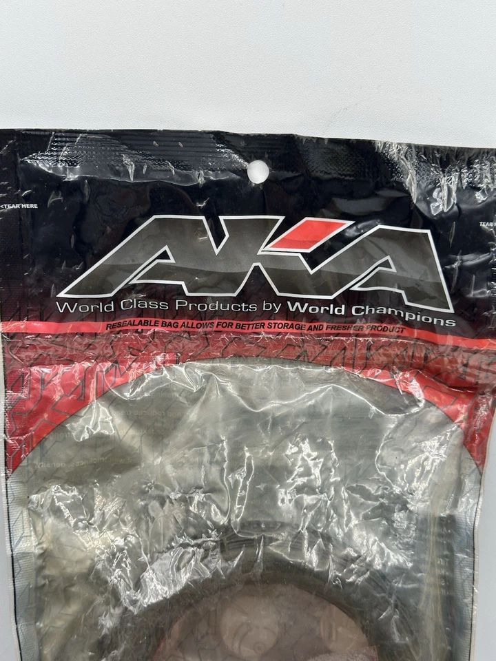 Juego de neumáticos blandos para manillar de buggy AKA RC 1:8 con insertos rojos NOS 14014SR Foto 2 de 4