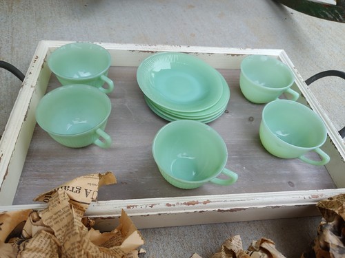 Vintage Set of 5 Jadeite Teacups and Saucers, Anchor Hocking Fire-King Jane Ray - Picture 1 of 12