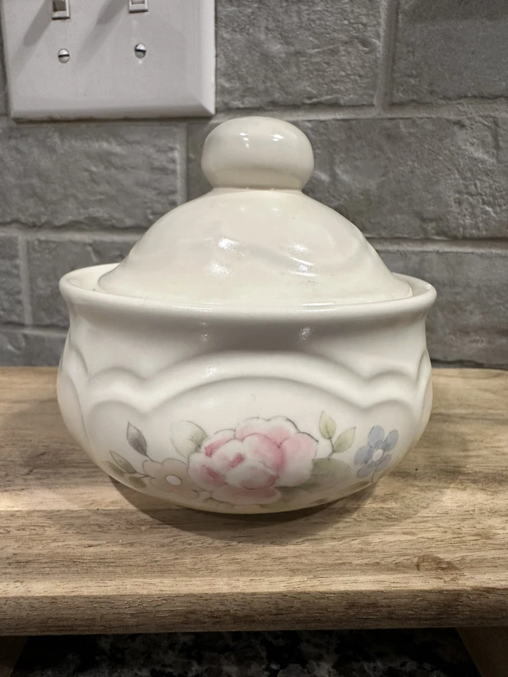Pfaltzgraff Tea Rose Sugar Bowl W/ Lid And Creamer Pink Floral 5” - Image 2 of 4
