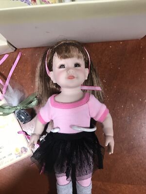 VINTAGE SANDY ADORE-ABLE FRIENDS ''MAGGIE BALLERINA'' SERIES1 BOOK 12 -81/2''
