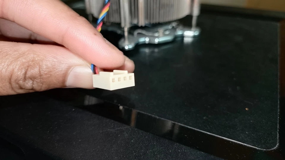 4-Pin CPU Fan/Heatsink/CPU Housing/Backplate for Socket LGA775 - Image 2 of 4