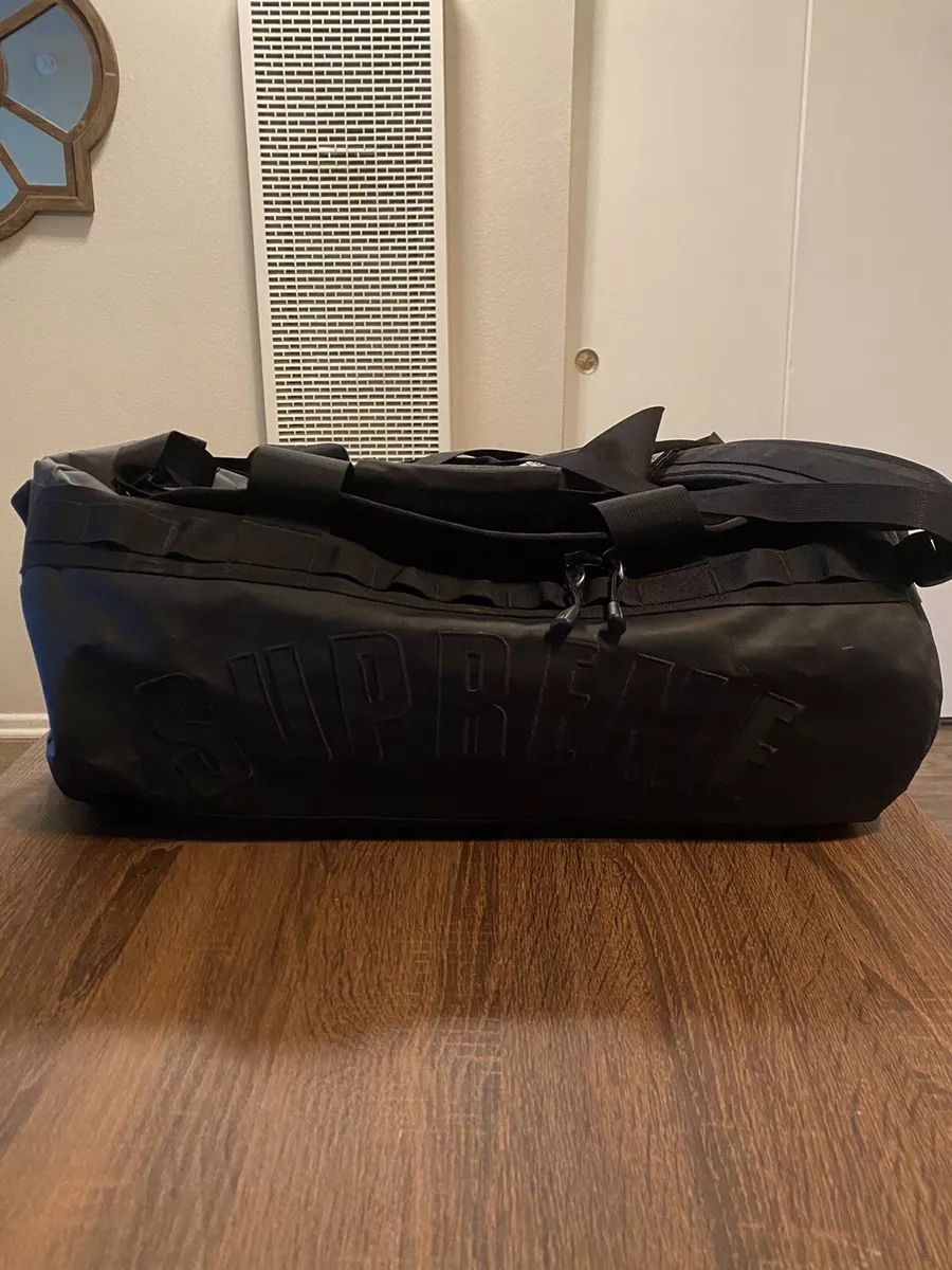 Supreme x The North Face Arc Logo Small Base Camp Duffle Bag 'Black'