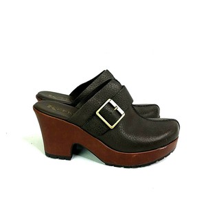 korks by kork ease clogs