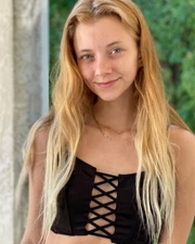 8x10 Glossy Photo Print Riley Star #3