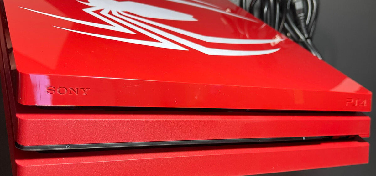 Sony PS4 Pro 1TB Console [ Marvel's Spider-Man Red Limited Sony PS4 Pro 1TB Console [ Marvel's Spider-Man Red Limited