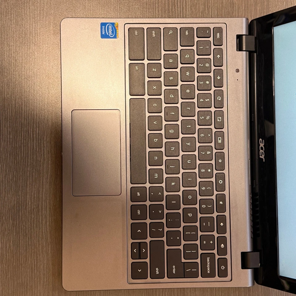Acer C720 Chromebook C720-2844 11.6" 16GB, , 1.4GHz, 4GB Gray Notebook - Image 4 of 4
