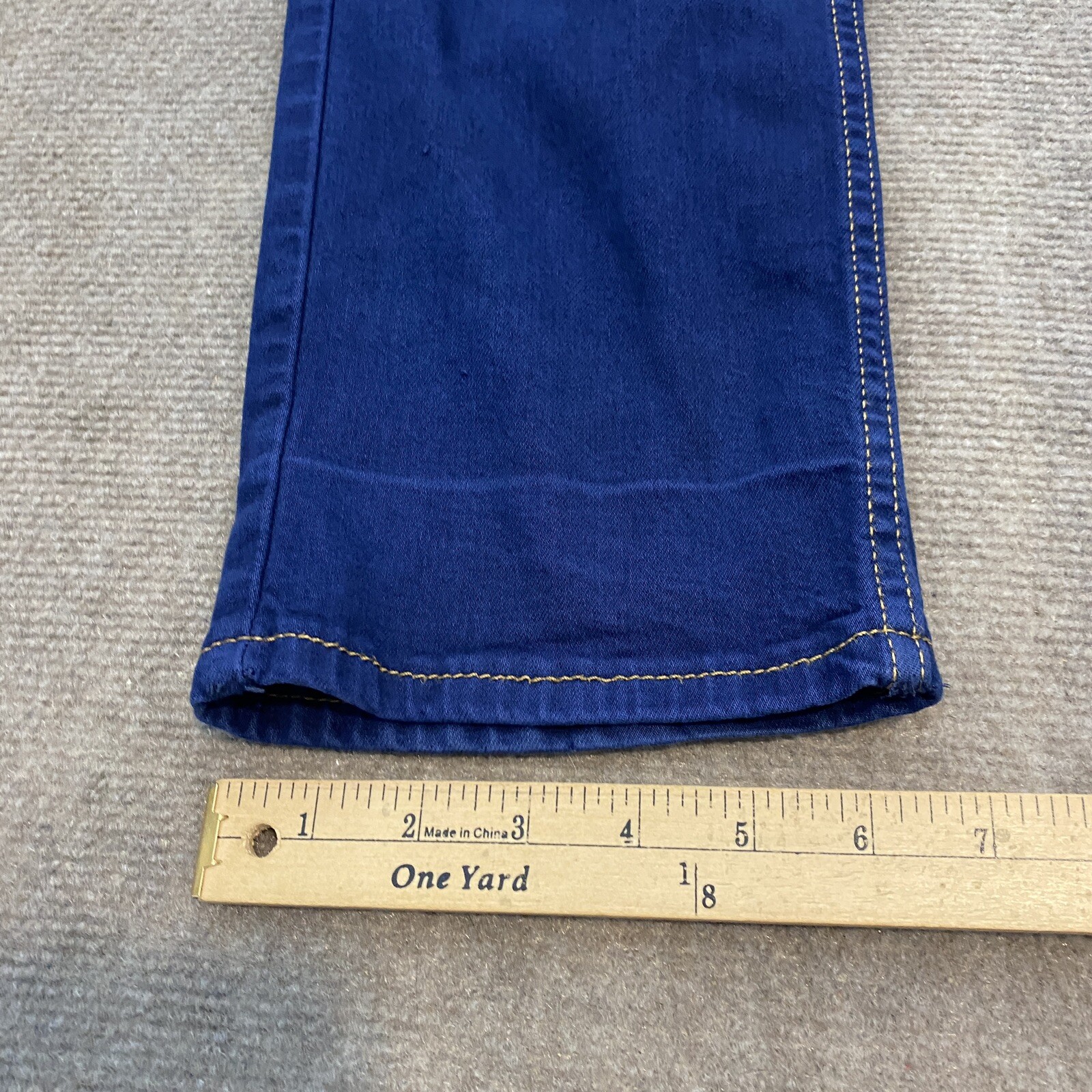 Levis 514 Jeans Mens Size 30x30 Blue Wash Straight Distressed Denim Classic thumbnail 12