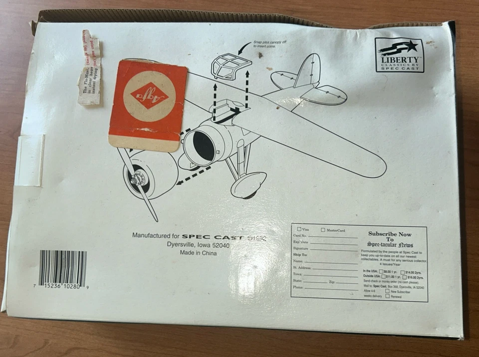 Clark Oil & Refining Airplane Hangar & 1932 Lockhead Vega Airplane Bank ~ J2 - Image 3 of 3