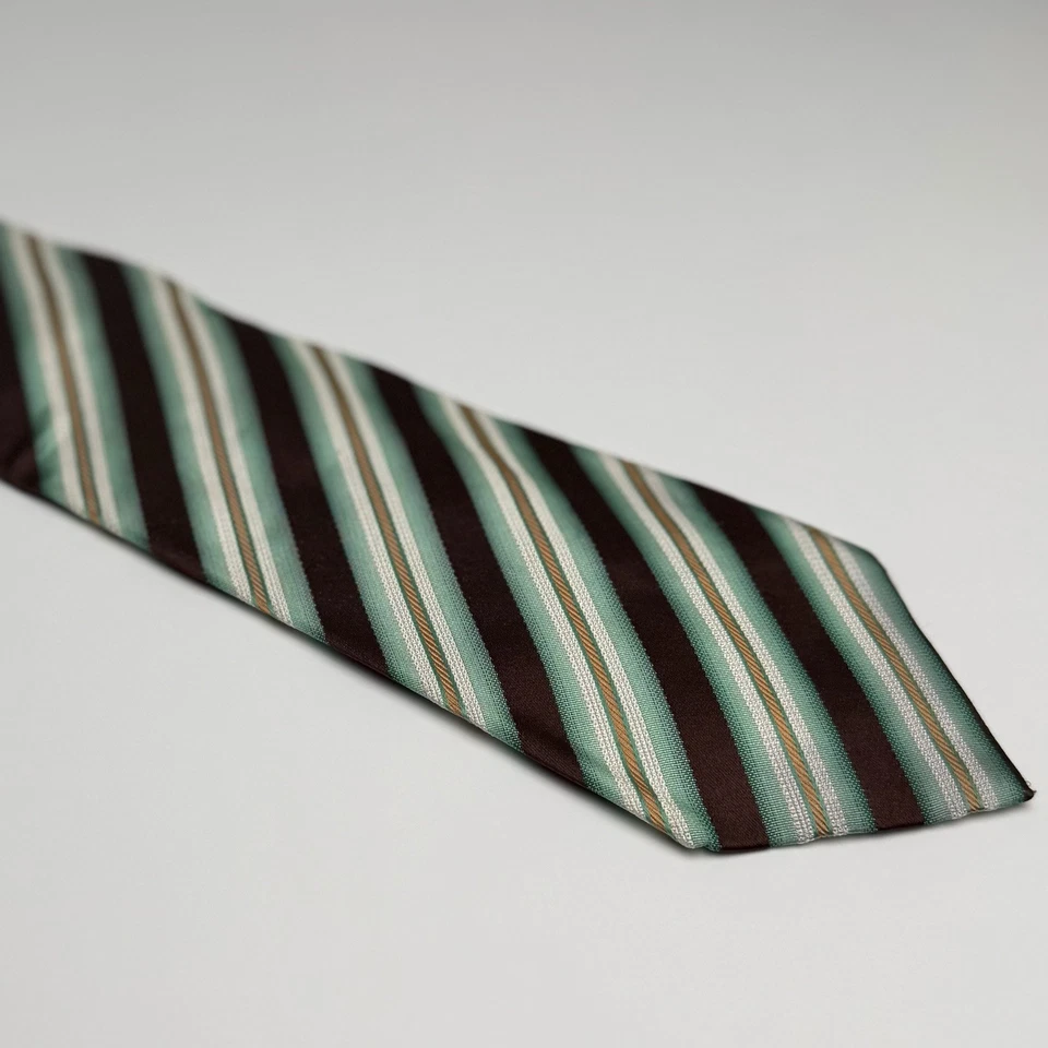 Corbata Ermenegildo Zegna Marrón Seda Rayas Repp Hecha en Italia Lujo Foto 2 de 4