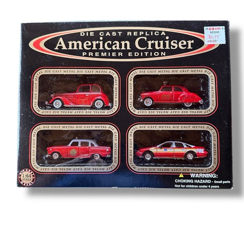 American Cruiser Fireman Car Set 1:64 Golden Wheel Diecast Chicago Fire Chief