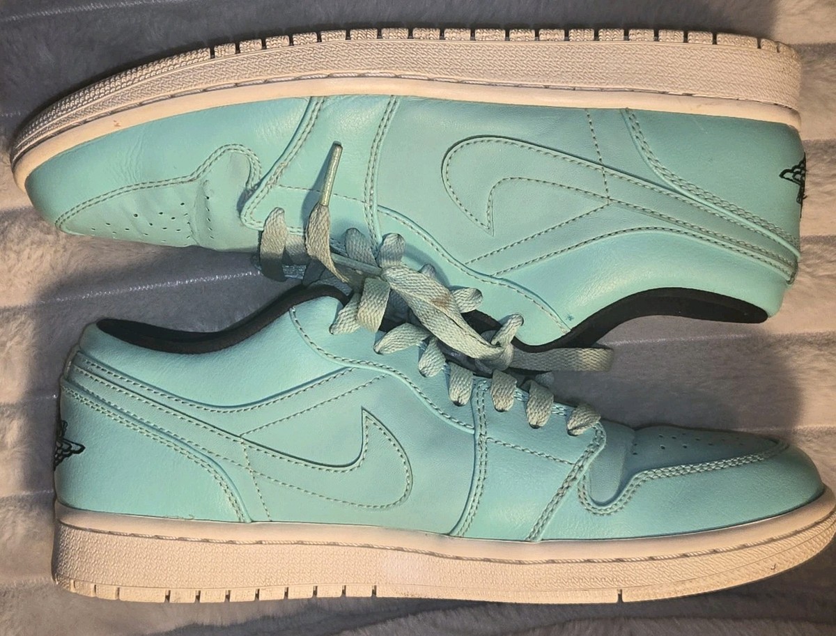 Jordan 1 Low Hyper Turquoise  - Used, Size 9.5, no box Jordan Reveal - Hyper Turquoise/Black/Hyper Jade-White  main image 3