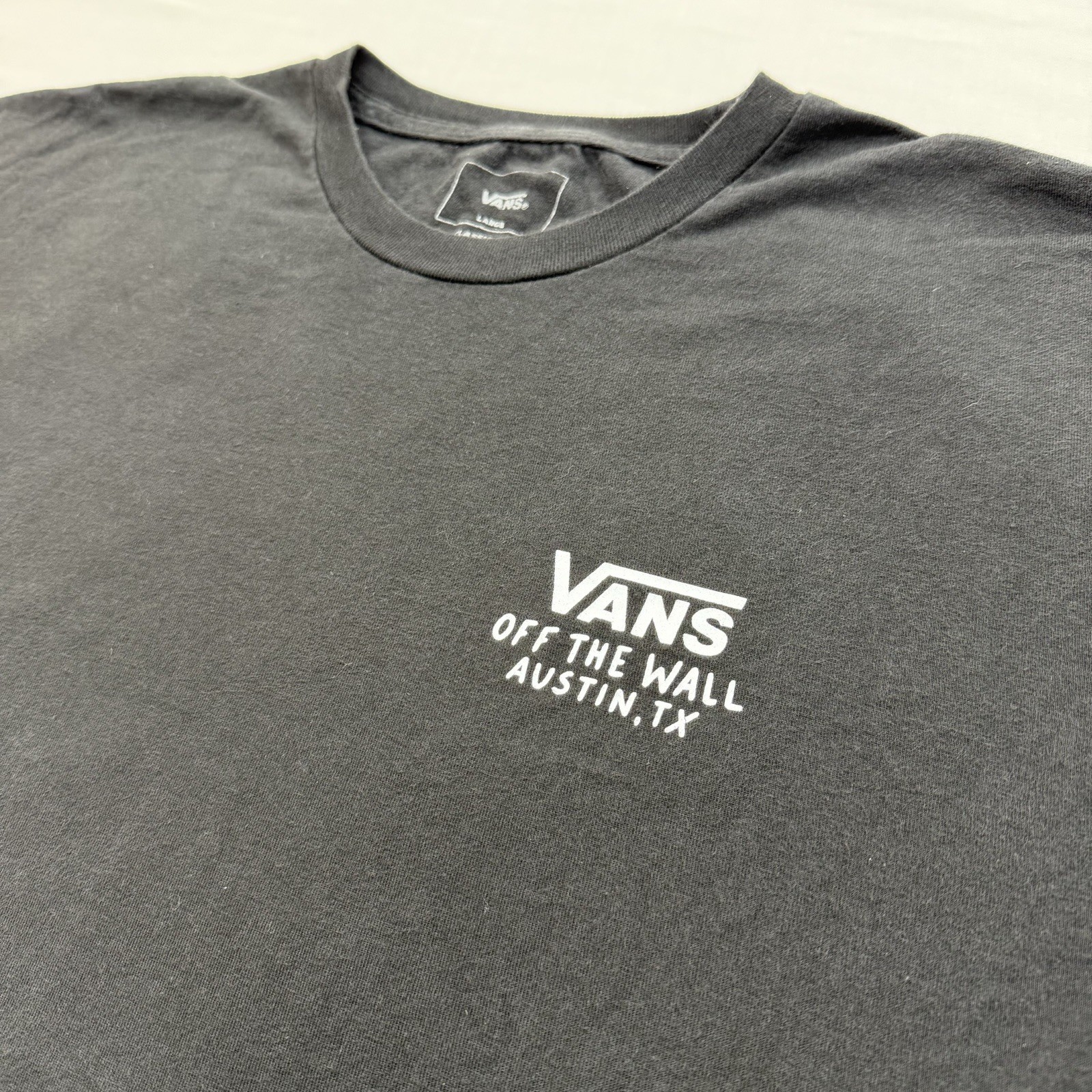 VANS Off The Wall Skeleton Guitar Graphic TShirt Black Classic Fit L 100percent Cotton image 3