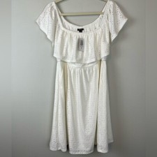 NWT Torrid Off Shoulder White Eyelet Knit Skater Dress Size 00/US M/L/10