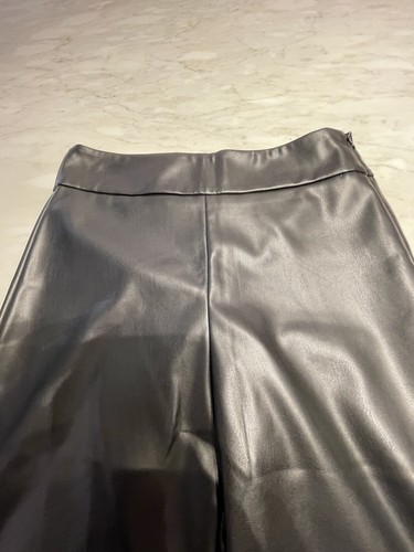 Steve Madden Designer Black Veg Leather Pants, BNWT, Size M, Straight Leg - Picture 5 of 7