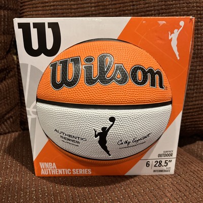 Bola de Basquete Wilson WNBA Authentic Indoor/Outdoor #6 Branco e Laranja