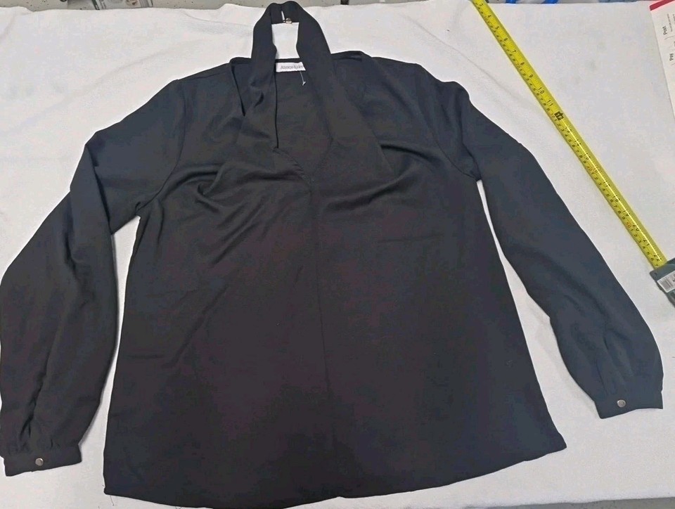 Atmos & Here Blouse Top Womens 10 Black Halter  Neck Style  Long Sleeve Cuffed 