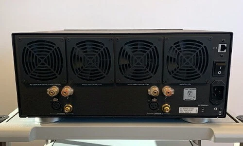 Krell Duo 300 power Amplifier Black Display items in store Operation confirmed - Image 3 of 4