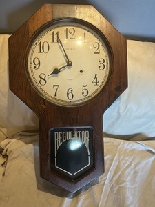 Verichron 31 Day Regulator Wooden Wall Clock