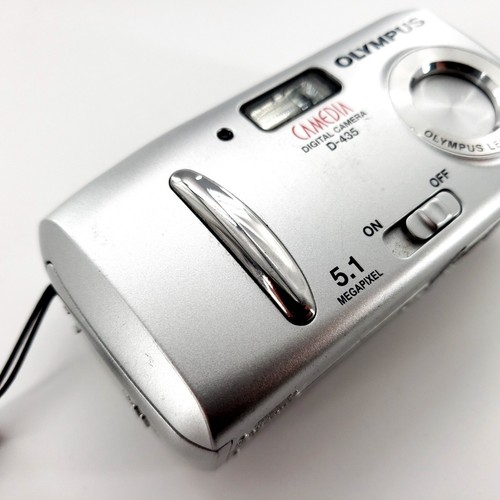 Olympus CAMEDIA D-435 5.1MP Digital Camera Silver No Memory Card Tested & Works - Picture 11 of 12