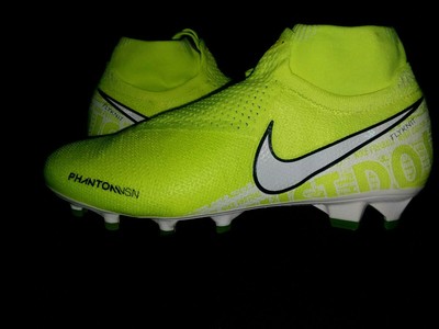 nike soccer cleats ghost lace