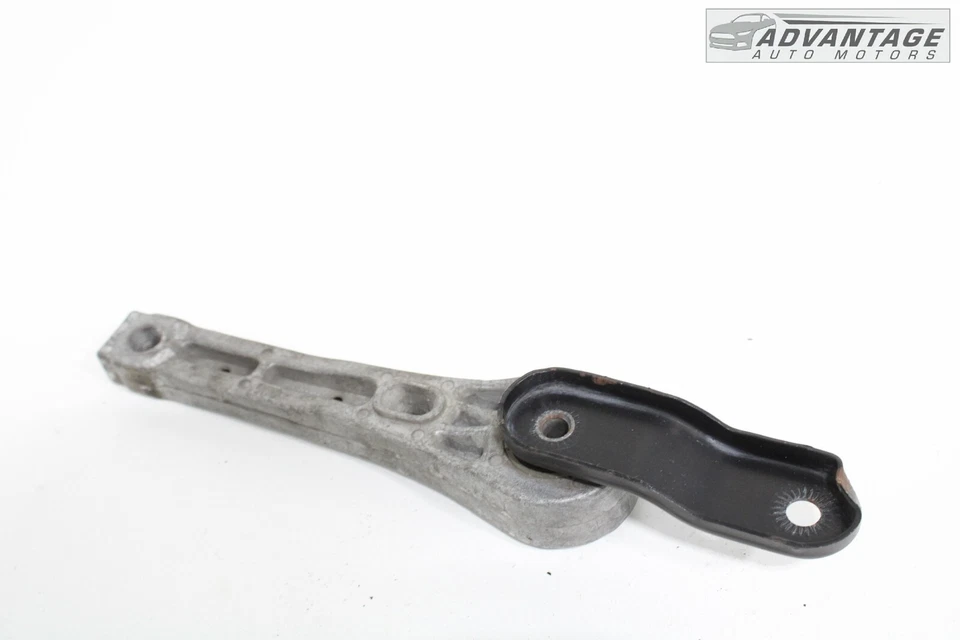 2009-2017 VOLKSWAGEN CC 2.0L REAR ENGINE TRANSMISSION SUPPORT MOUNT BRACKET OEM - Image 3 of 4