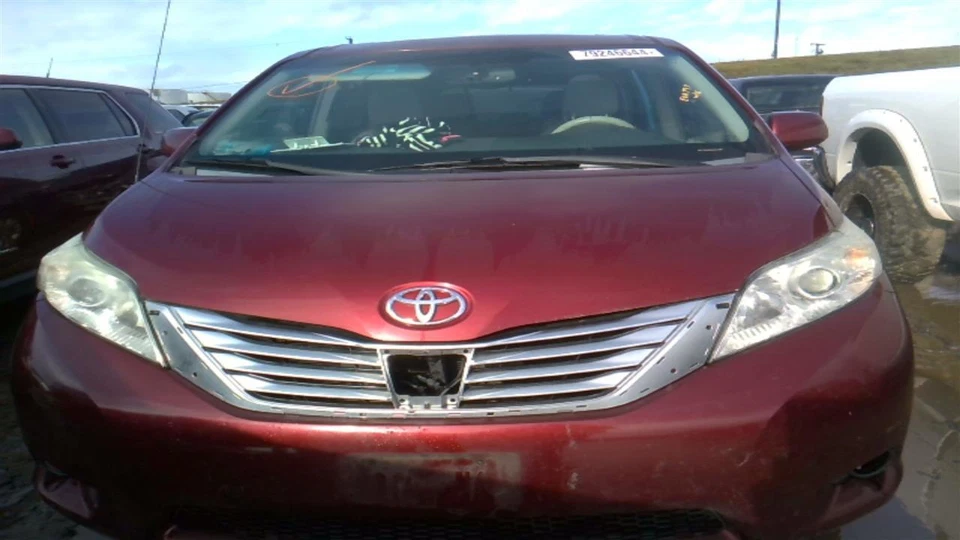 Used Automatic Transmission Assembly fits: 2012 Toyota Sienna AT 6 cylinder FWD - Image 3 of 4