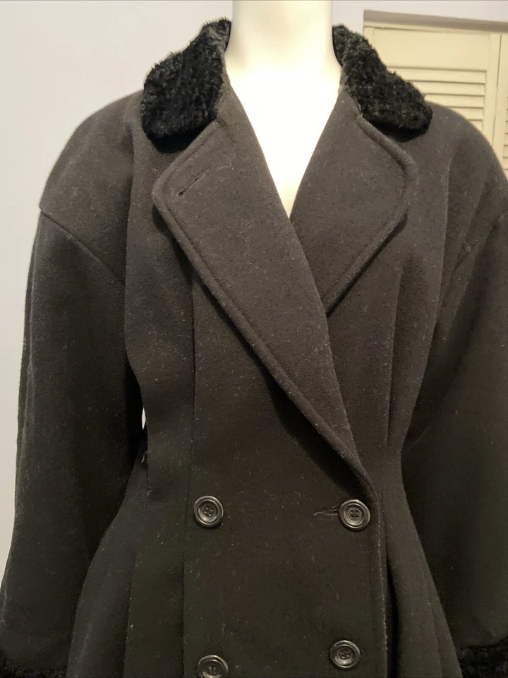 Vtg BRAETAN Princess coat black faux fur trim on Collar And Cuffs Pockets Sz M - Image 2 of 4