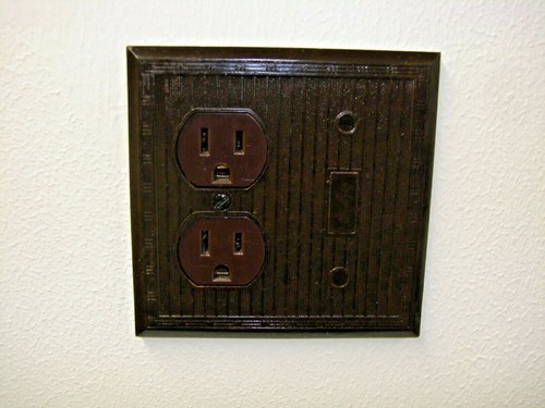 Vintage Uniline Brown 2 Gang 1 Receptacle 1 Blank Outlet Wall Cover Plate - Picture 4 of 5