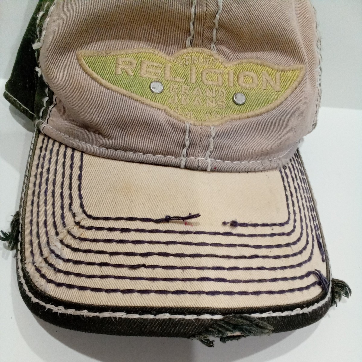 True Religion Men Trucker Hat green Distressed Vintage  display picture 3