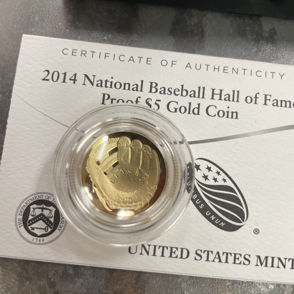 コレクション National Baseball Hall Gold Coin Gold $5 Commemorative 2014-W Baseball Hall of Fame Proof