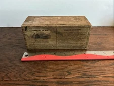Antique Wood Box The Bates Machine Company Numbering Machine Wood Box; ES0516