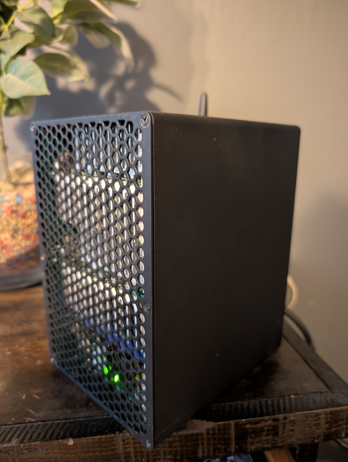 Goldshell Mini DOGE III PLUS - 810 MH/s with PSU
