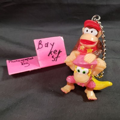 Donkey Kong Country 1995 Diddy Dixie Figure Keychain SNES Super Nintendo Vintage