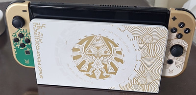 Nintendo Switch OLED The Legend of Zelda Edition with Themed Joy-Con & Dock
