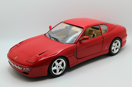 Bburago Ferrari 456 GT Red 1:18 Scale Diecast Model Car - No box