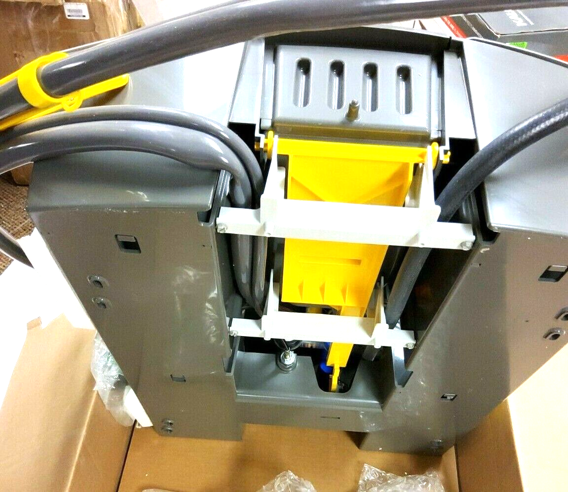 Diversey J-Fill Quattroselect Chemical Mixing Dispenser Air Gap