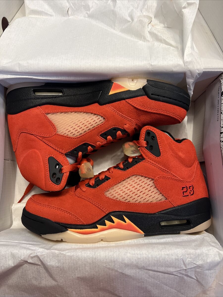 Air Jordan 5 Retro “Dunk on Mars” (US Women's 7) DD9336 800 Air Jordan 5 Retro “Dunk on Mars” (US Women's 7) DD9336 800