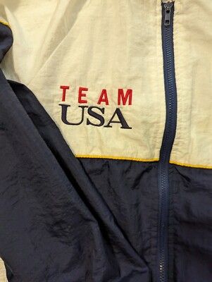Vintage 90s USA Hilton Windbreaker Jacket Sz Small | eBay Vintage 90s USA Hilton Windbreaker Jacket Sz Small | eBay