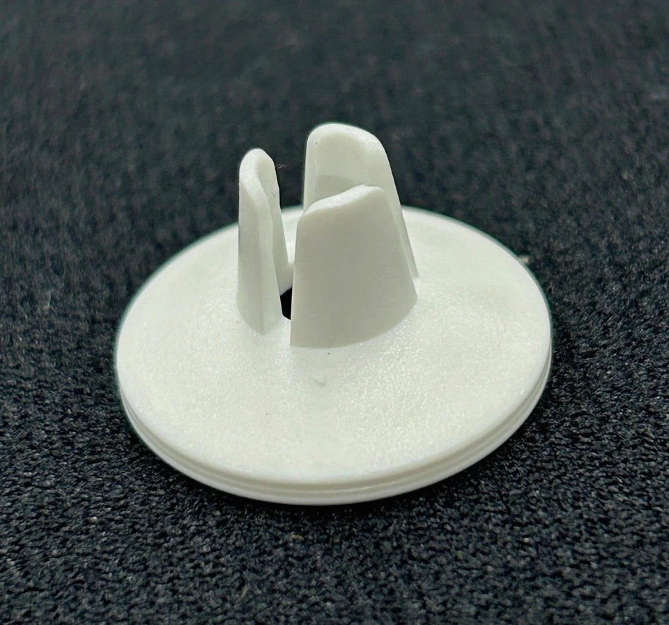 Small spool cap 413051601 for Viking, Pfaff etc - Image 2 of 3