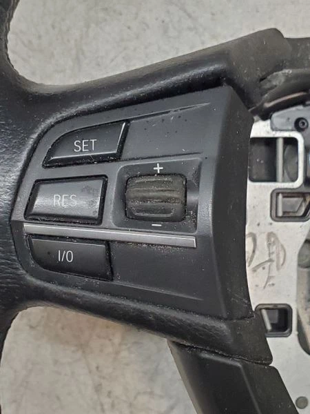 2011 BMW 550i Steering Wheel 8186640, 7842807 - Image 3 of 4