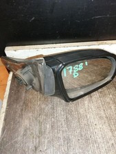 Retroviseur droit (ou coque) Opel CORSA