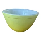 Verde Yellow Vintage Pyrex #401 1.5 Pt Nesting Mixing Bowl