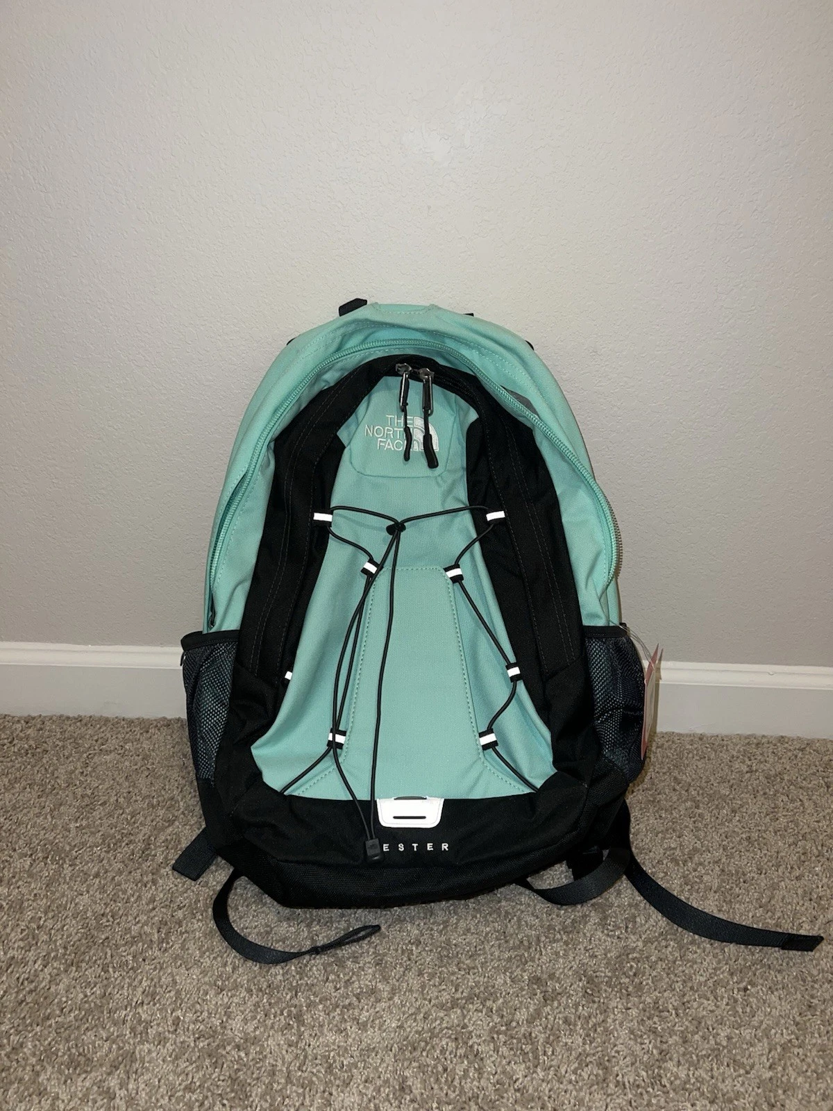 The North Face Jester Bookbag
Opens in a new window or tab
