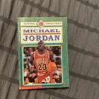 Michael Jordan 1994 Scholastic Sports Shots Collector's Book 24 Paperback Bulls  — photo 1