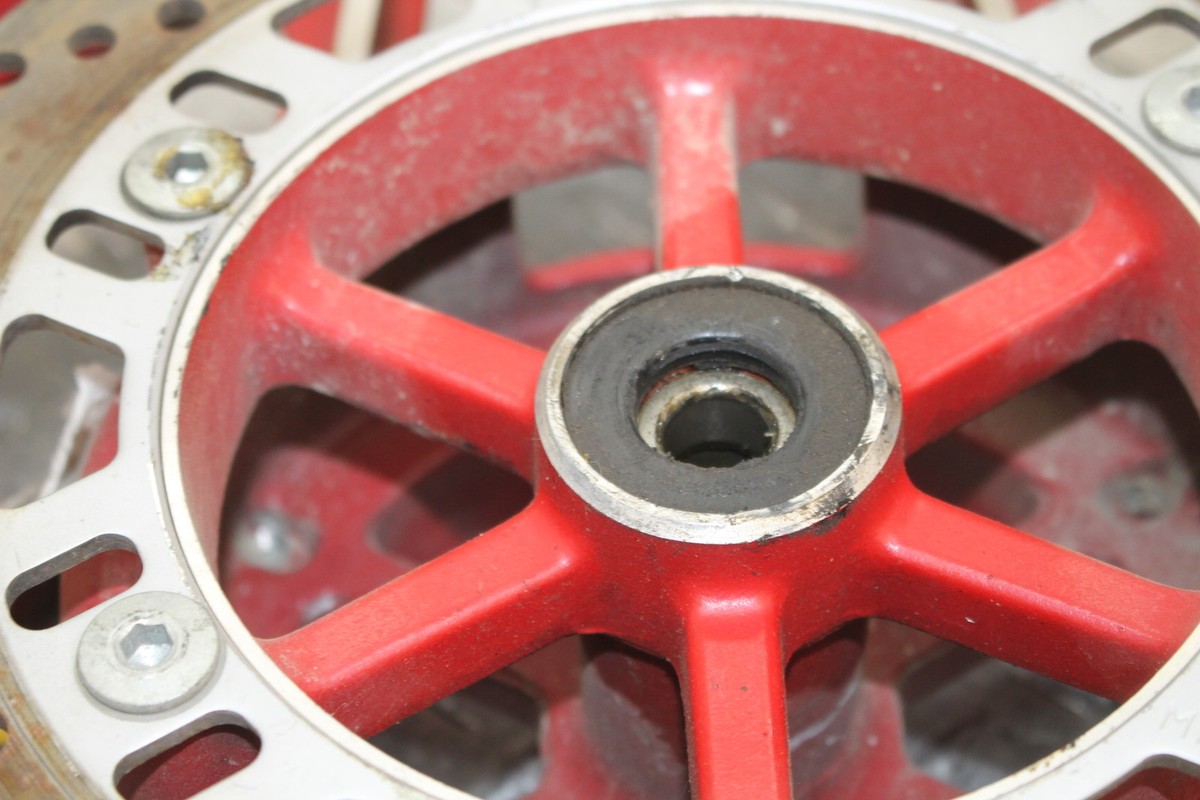 1987 KAWASAKI NINJA 600RX ZX600B FRONT WHEEL RIM W/ ROTORS 16X