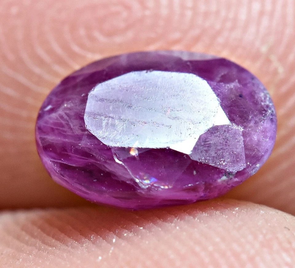 1.80 CT Oval Faceted Corrundum From Badakhshan Afghanistan - Image 3 of 4